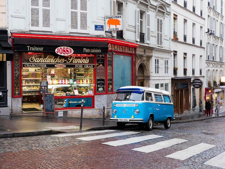 Stroll through Paris's movie like local markets. Click here!