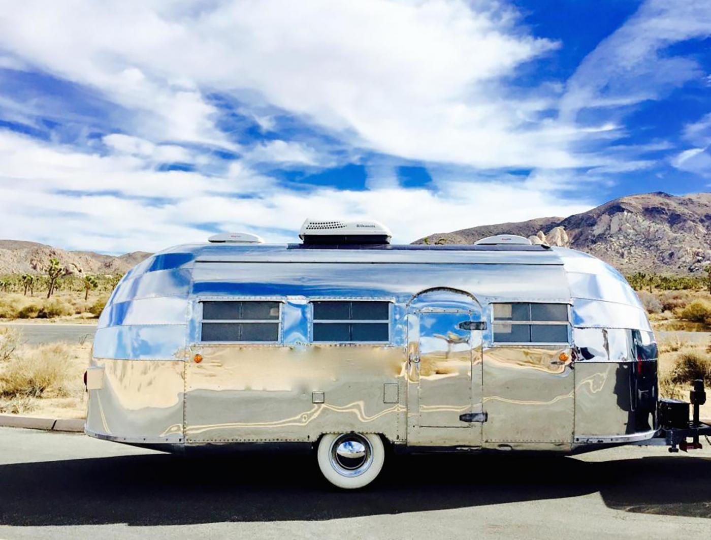 Travel across the nation in this home on wheels
