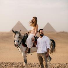 A Magical Wedding Adventure Through the Sparkling Land of Egypt