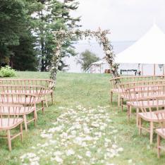 These Photos Prove You Can Plan A Gorgeous Wedding in Less Than A Month