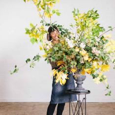 See How This Floral Designer Has Mastered the Ethereal Look