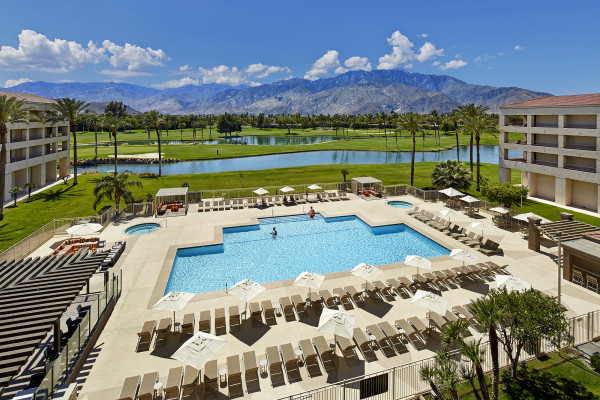 Doubletree by Hilton Palm Spring Golf Resort
