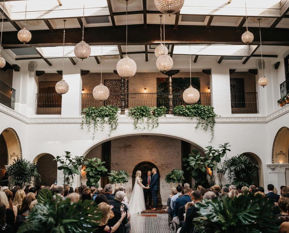 22 Historic Wedding Venues That Have Gotten Better With Time