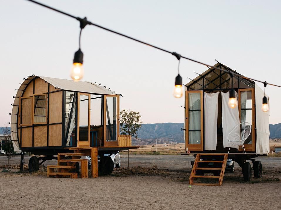 浪漫的野外露营 帐篷酒店阿曼瓦纳
