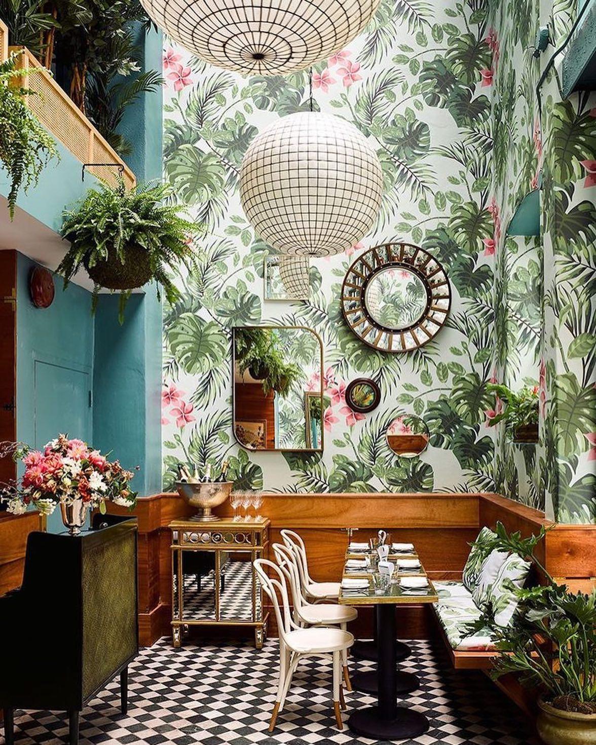 25 Restaurants & Hotels With The Most Beautiful Wallpaper