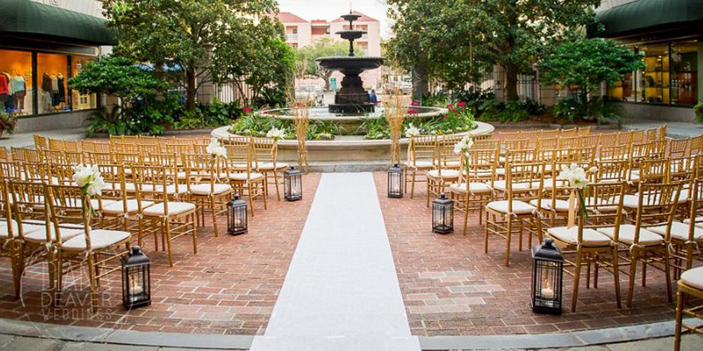 17 of Charleston’s Most Romantic and Historic Wedding Venues